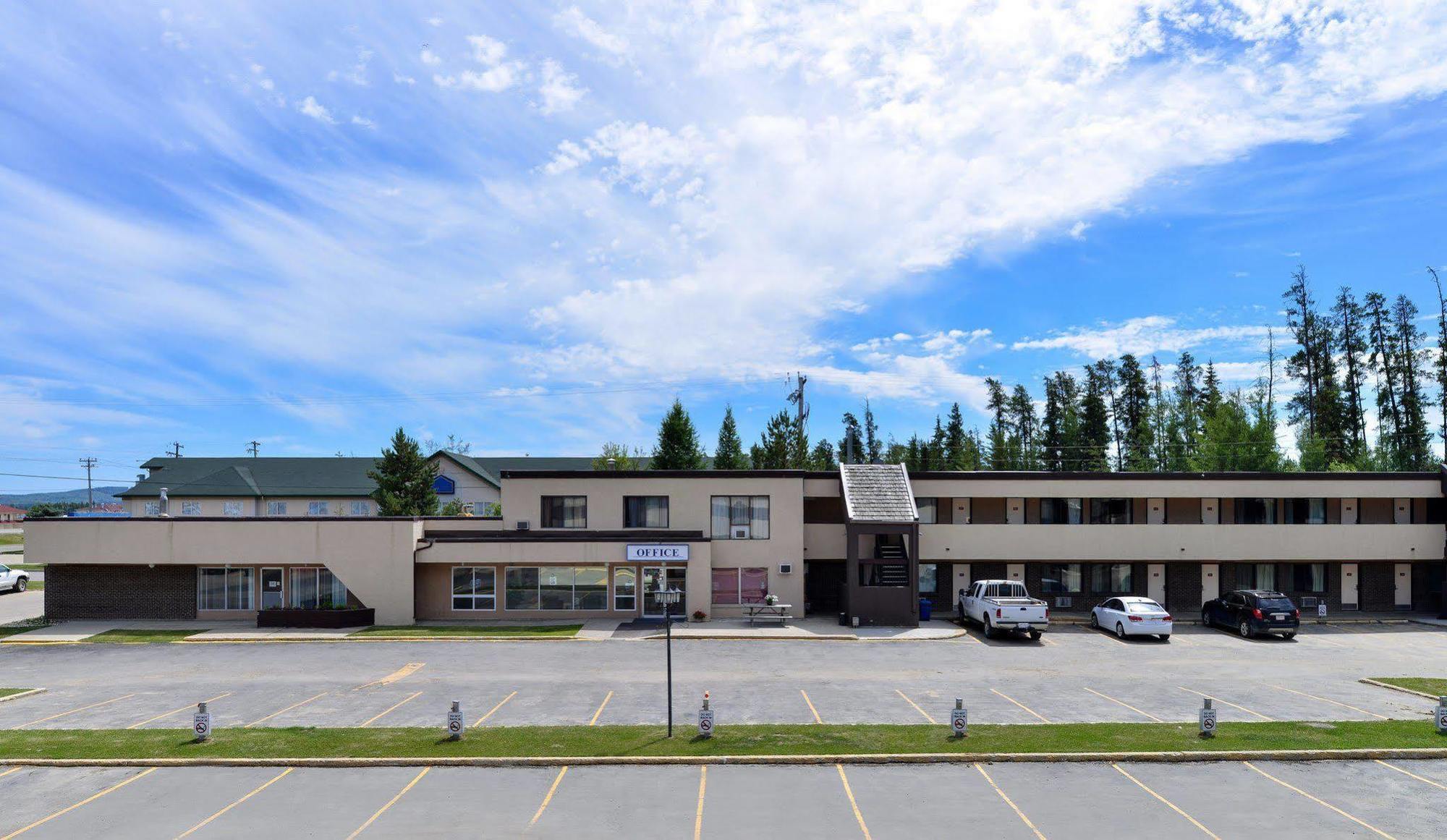 Canadas Best Value Inn Whitecourt Zewnętrze zdjęcie