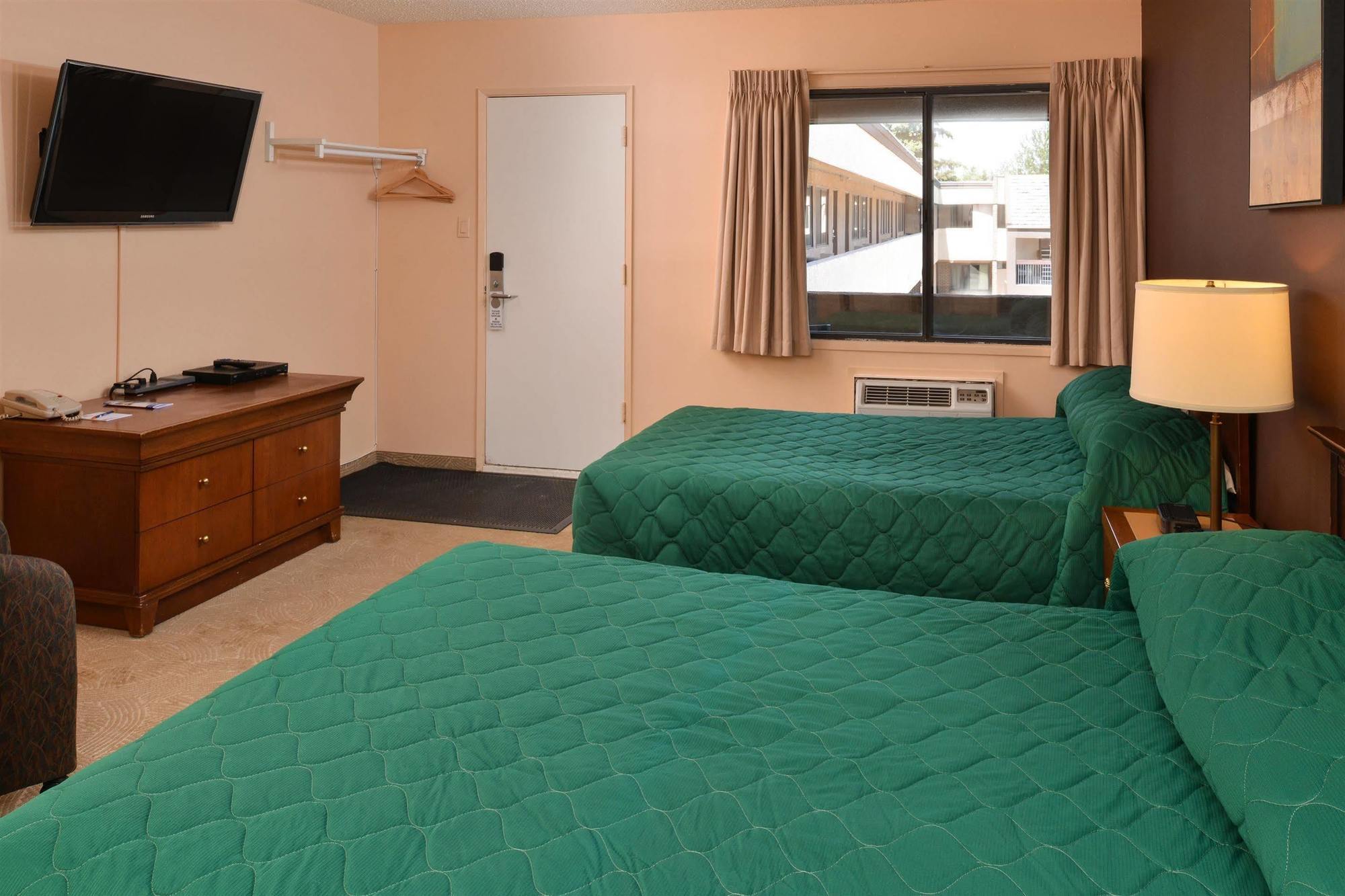 Canadas Best Value Inn Whitecourt Zewnętrze zdjęcie