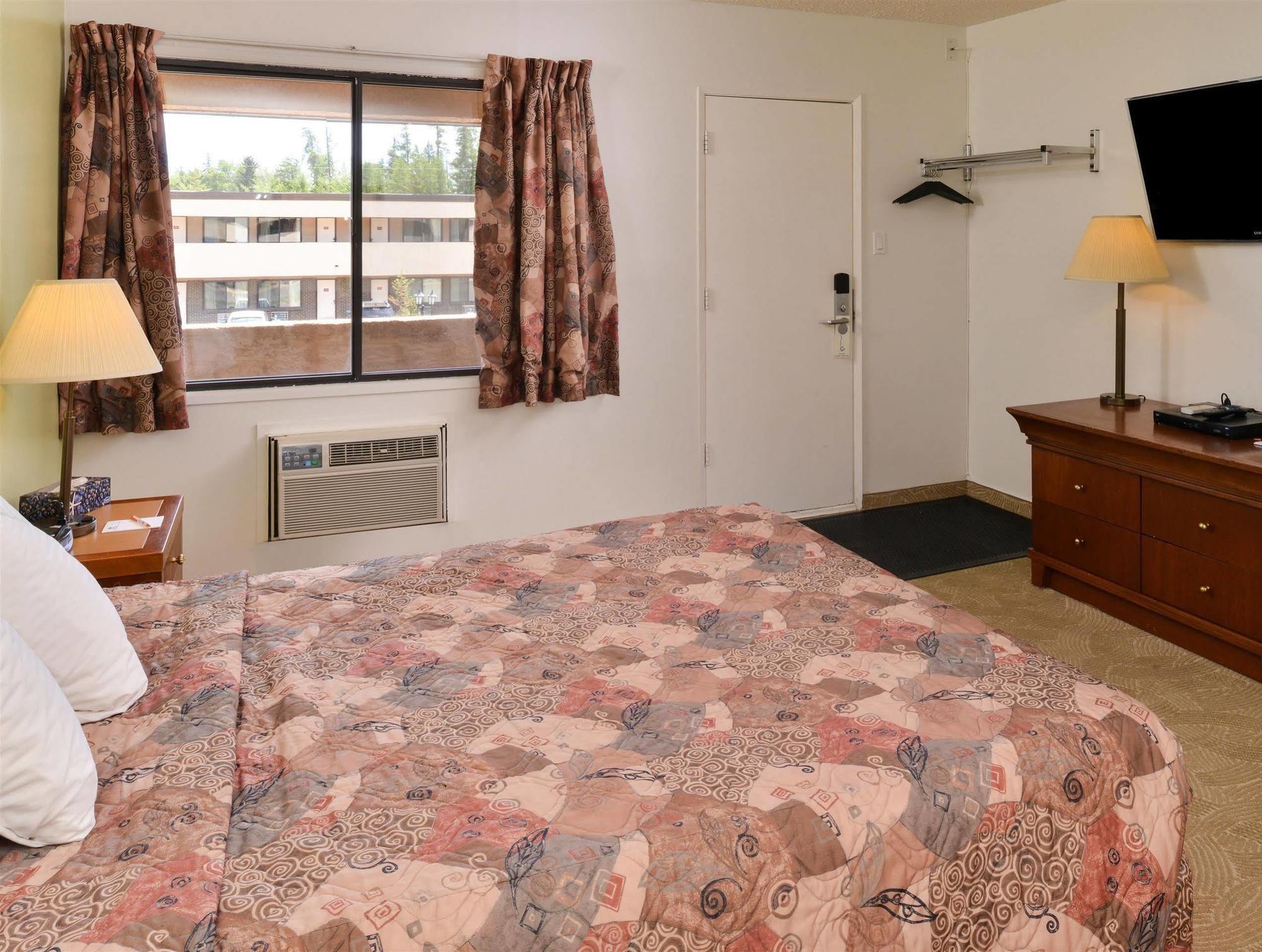Canadas Best Value Inn Whitecourt Zewnętrze zdjęcie
