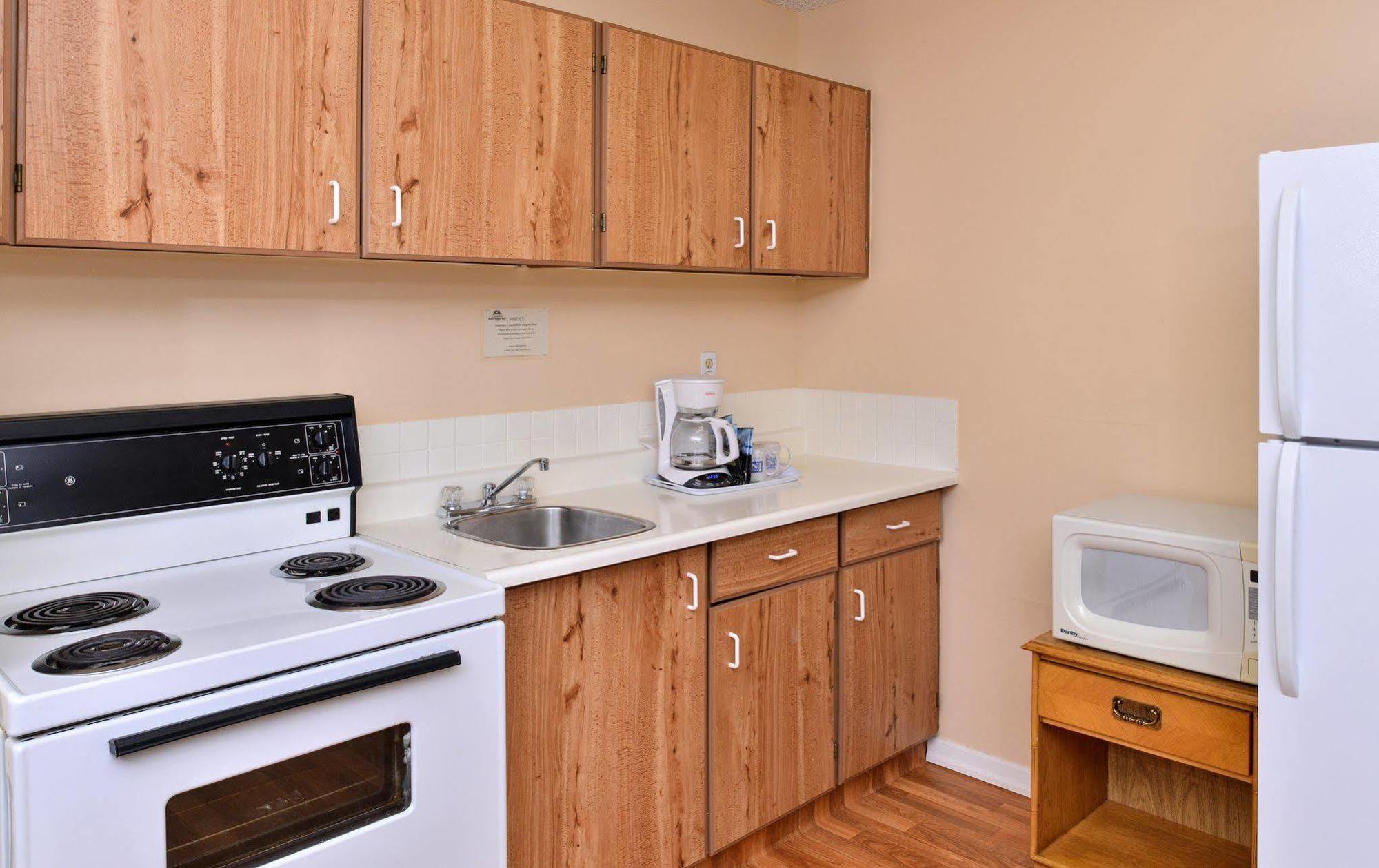 Canadas Best Value Inn Whitecourt Zewnętrze zdjęcie